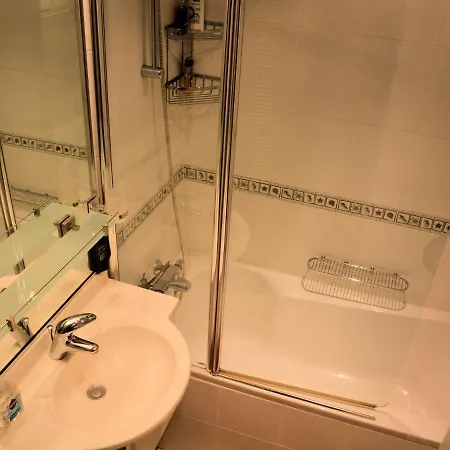 아파트 Lovely With Sea Views On The Boulevard Of